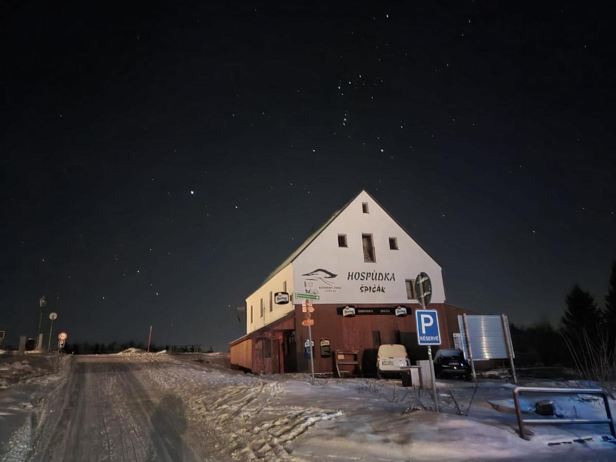 Ferienwohnung Penzion Spicak Boží Dar Exterior foto