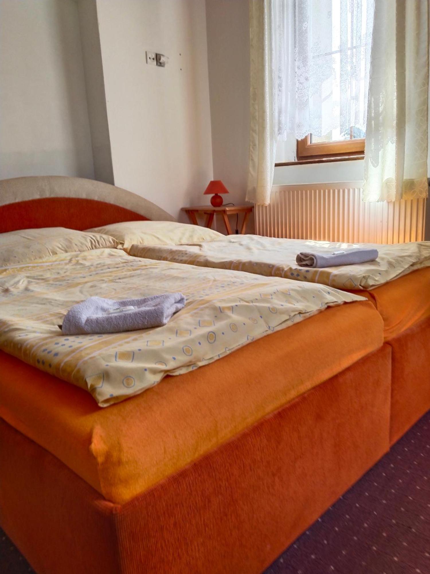 Ferienwohnung Penzion Spicak Boží Dar Exterior foto